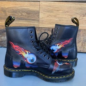 dr martens rg eye